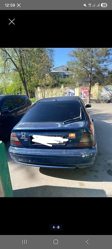 90: Honda Civic: 1998 г., Седан — 1