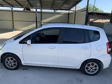 Honda Fit: 2003 г., Вариатор, Бензин — 4