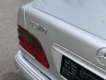 ош е34: Mercedes-Benz E-Class: 1997 г., 3.2 л, Автомат, Седан — 5