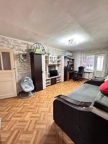 art square: 2 комнаты, 44 м², Индивидуалка, 3 этаж, Косметический ремонт — 3