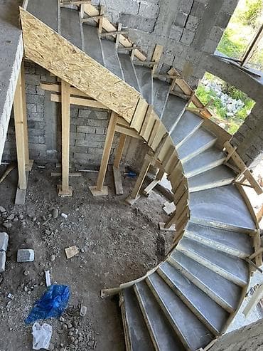 калисо бетон: Бетонная лестница Для дома, Форма лестницы: Винтовая — 2