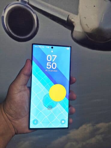 экшн камеру gopro hero 2: Samsung Galaxy S22 Ultra, Б/у, 256 ГБ, цвет - Черный, 2 SIM, eSIM — 2