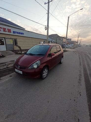 Honda Fit: 2004 г., 1.3 л, Вариатор, Бензин, Хэтчбэк