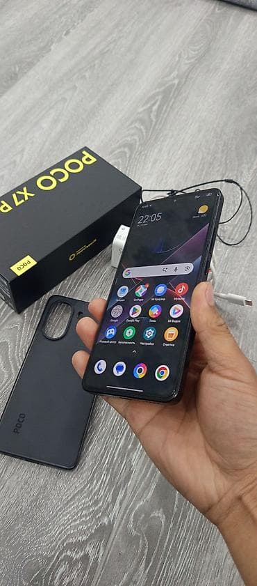 мощный телефон: Poco Б/у, 256 ГБ, цвет - Черный, 2 SIM — 1