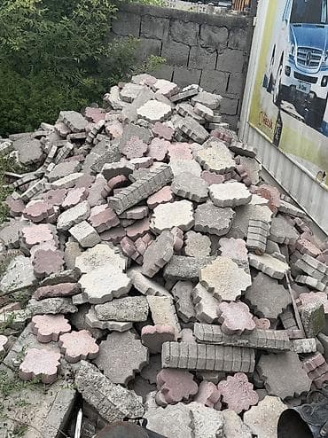 сломанные кафели: Б/у брусчатка 1 зил 12000 сом — 2