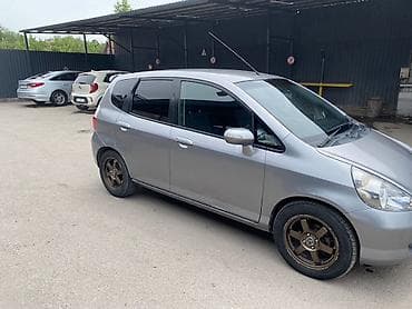 suzuki lets: Honda Fit: 2002 г., 1.5 л, Вариатор, Бензин, Хэтчбэк — 1