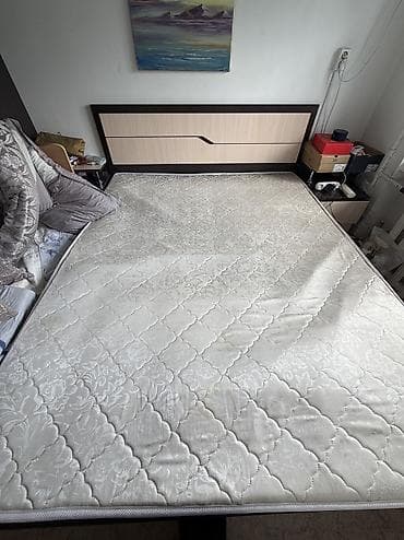 metta samurai: Двуспальная кровать, Б/у, С матрасом, длина - 2000 см — 6