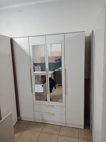 Шифоньер, шкаф для одежды, Прямой, ЛДСП at lalafo.kg Шифоньер, шкаф для одежды, Прямой, ЛДСП