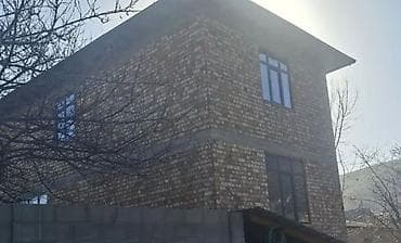 archa group: СРОЧНО ПРОДАЁТСЯ ДОМ В АРЧА-БЕШИК. 🏡 2-этажный дом — 160 м² 🌿 Участок — 1