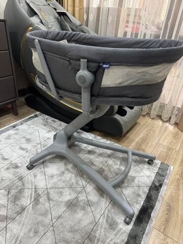 Детская колыбель-люлька Chicco на высокой подставке - Бренд: Chicco