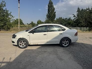 rexston g4: Volkswagen Polo: 2013 г., 1.6 л, Механика, Бензин, Седан — 4