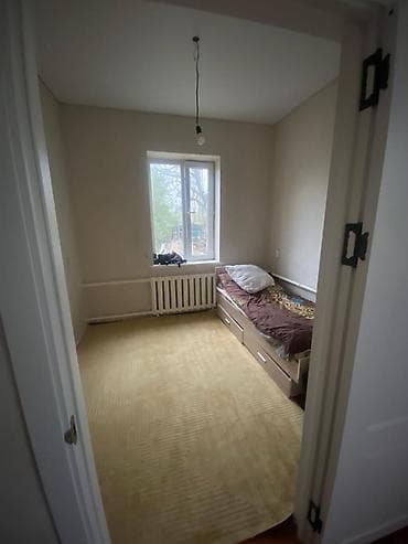 Продаю дом кирпичный 5комнат кухня,топка отдельно участок 15соток или