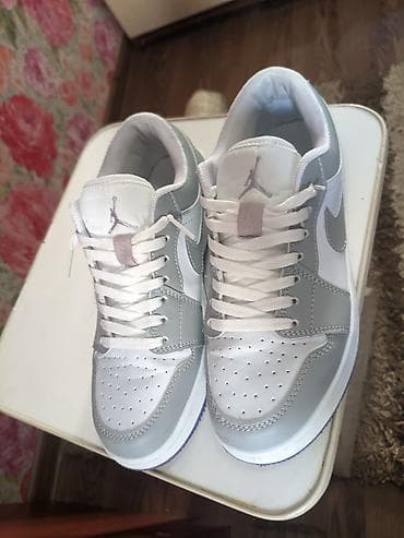 lora piana: Мужские кроссовки, 40, Nike, Новый, цвет - Серый, Самовывоз, Платная доставка — 1