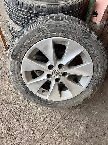 Колеса в сборе 215 / 60 / R 17, Зима, Комплект, Легковые, Литые, отверстий - 5 at lalafo.kg Колеса в сборе 215 / 60 / R 17, Зима, Комплект, Легковые, Литые, отверстий - 5