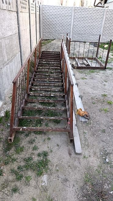 портер куплю: Металлическая лестница Наружные, Форма лестницы: Прямая — 2