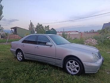 5: Mercedes-Benz E-Class: 2002 г., Автомат, Бензин, Седан — 4