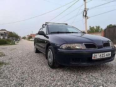 Mitsubishi Carisma: 2000 г., Газ, Седан