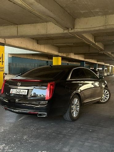 Cadillac XT5: 2013 г., 2 л, Автомат, Бензин, Седан — 2