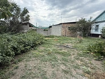 дом дом: Продается Дом (5 соток) в Токмаке рапологается по М. Горького ( за — 9