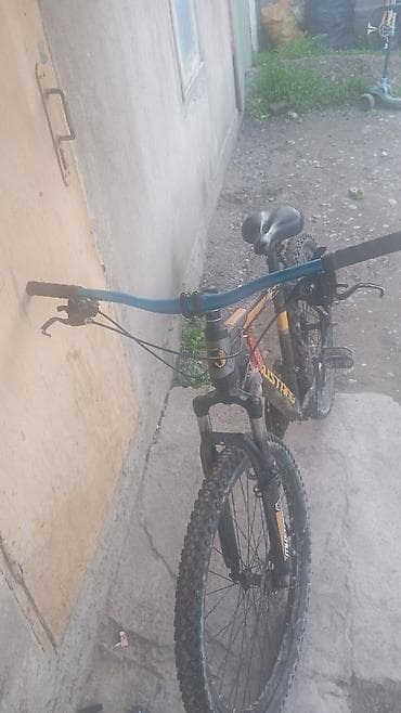 fixed gear: Горный велосипед, Рама S (145 - 165 см), Алюминий, Б/у — 2