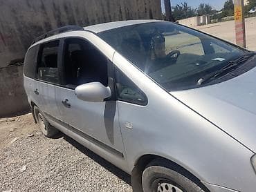 Ford Galaxy: 2001 г., Минивэн — 3