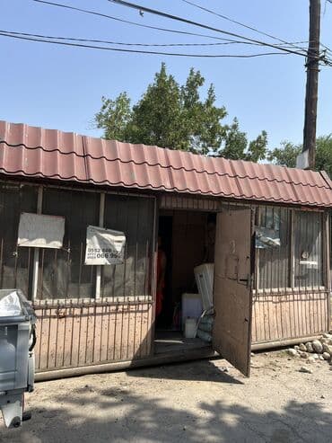 бишкек аренда места: Продаются 2 павилиона — 1