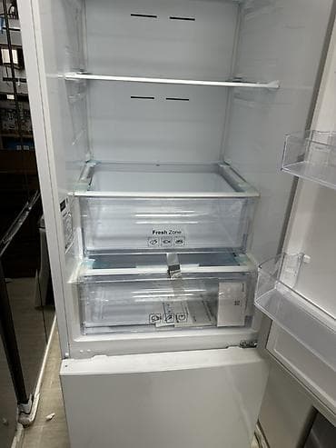вертикальная морозилка: Холодильник Samsung RB37A5200WW с - Технология No Frost - Электронное — 9