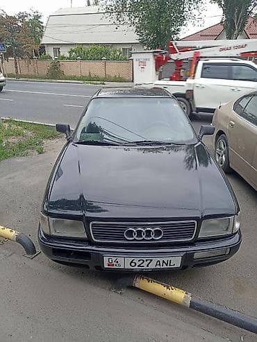 Audi: Audi 80: 1993 г., 2 л, Механика, Бензин, Седан — 4