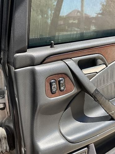 legion 7: Mercedes-Benz E-Class: 2001 г., 3.2 л, Автомат, Бензин, Седан — 10
