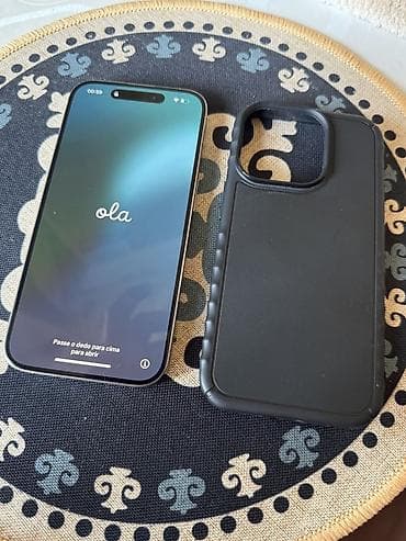 iphone 13 pro mac: IPhone с тремя камерами и чёрным защитным чехлом АКБ 80% куплено в — 4