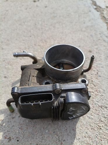 тико рул: Дроссел жапкыч Toyota 2003 г., Колдонулган — 1