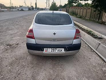 серая 2: Renault Megane: 2006 г., 1.6 л, Механика, Бензин, Седан — 4