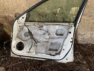 Автозапчасти: Дверь Передняя правая Honda, Б/у, Оригинал — 1