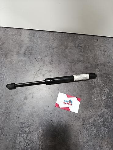 primera: Демпфер багаж Бренд: (YOKOMA) Модель: NISSAN PRIMERA P-11 96-01 335MM — 1