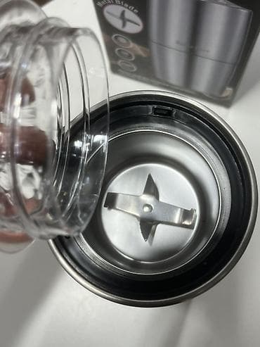 блендер и кофемолка два в одном: Кофеварка, кофемашина, Новый — 3