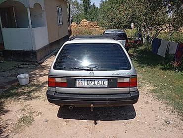 qj moto: Volkswagen Passat: 1991 г., 1.8 л, Механика, Универсал — 4