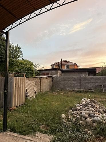 Кыймылсыз мүлк: 5 соток, Курулуш — 6