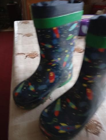 Детская одежда и обувь: Детские резиновые сапоги с космическим принтом - Размер: 25 — 2