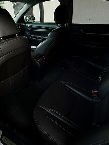 gac aion i60: Hyundai Grandeur: 2018 г., Автомат, Газ, Седан — 4
