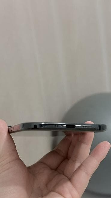 hoco ew50: IPhone 17, Б/у, 256 ГБ, Черный, Защитное стекло, 100 % — 3