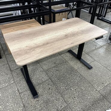 офисные столы ош: Стол регулируемый по высоте Размер столешницы 130”70 с закругленными — 4