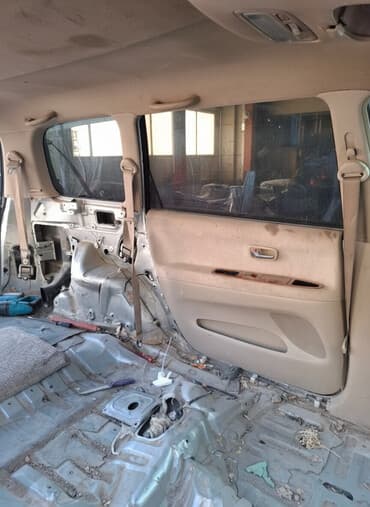 шины на вилочный погрузчик: Toyota Ipsum (универсал/минивэн) — кузов и запчасти Что на фото: - — 1