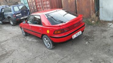 mazda: Mazda 323: 1994 г., 1.6 л, Механика, Хэтчбэк — 8