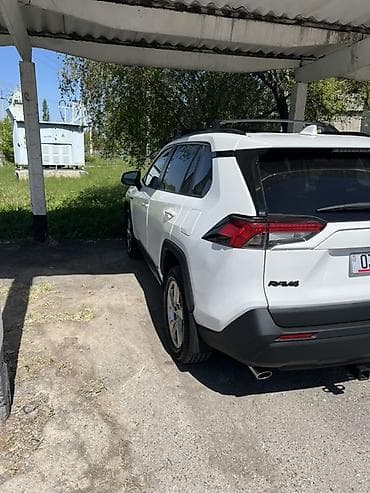 авто седло: Toyota RAV4: 2022 г., 2.5 л, Вариатор, Гибрид, Кроссовер — 5