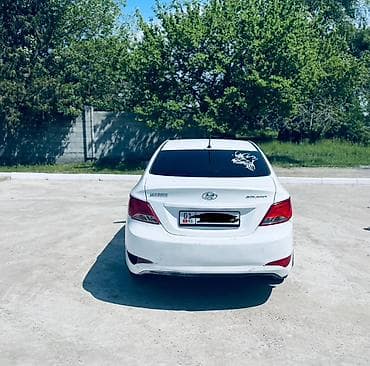 тоёта превиа: Hyundai Solaris: 2015 г., 1.4 л, Автомат, Бензин, Седан — 4