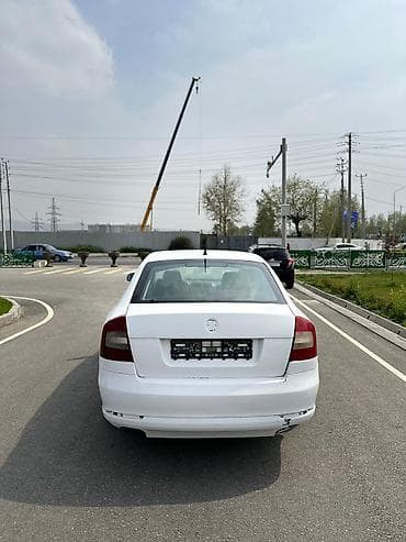 Унаа сатуу: Skoda Octavia: 2012 г., 1.6 л, Бензин, Лифтбек — 7