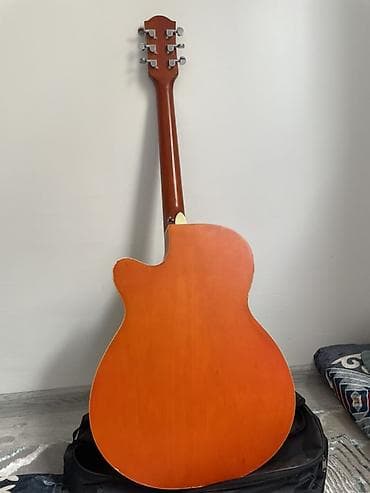 динамики на авто: Акустическая гитара Elitaro с вырезом (cutaway) - Корпус формата — 2