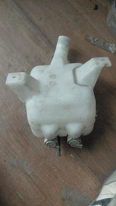 Бачок Honda 2001 г., Б/у, Оригинал, Япония