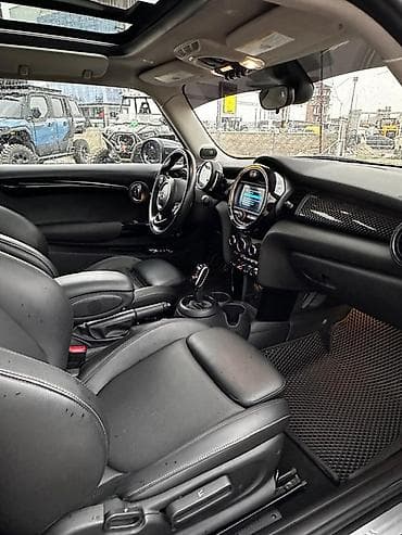 mini john cooper works: Mini Cooper S: 2019 г., 2 л, Автомат, Бензин, Хэтчбэк — 5