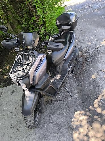 Макси-скутер Tank, 150 куб. см, Бензин, Б/у